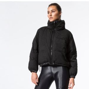 Black Reversible Puffer